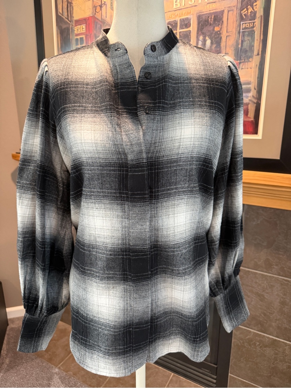 Banana Republic Black & White Plaid Banded-Collar flannel blouse